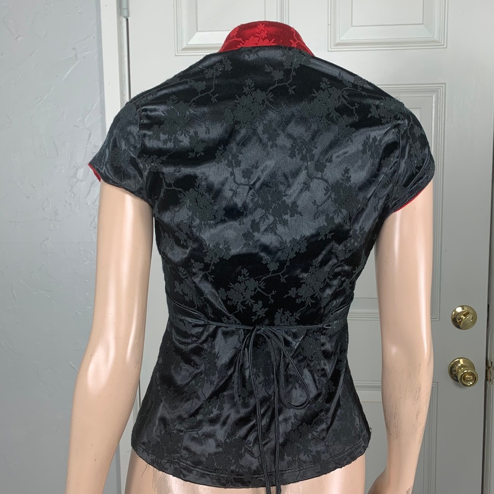 Vintage Y2K Forever 21 Shirt Large USA Asian Floral Satin Japanese Baby Tee T16 - Picture 3 of 8